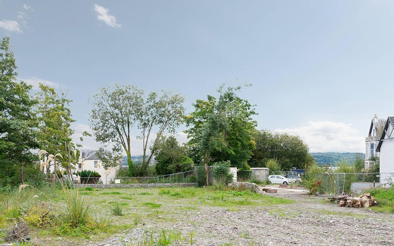 Plot at Marine Parade, Dunoon